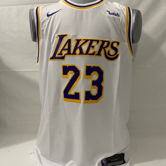 nike lakers 23